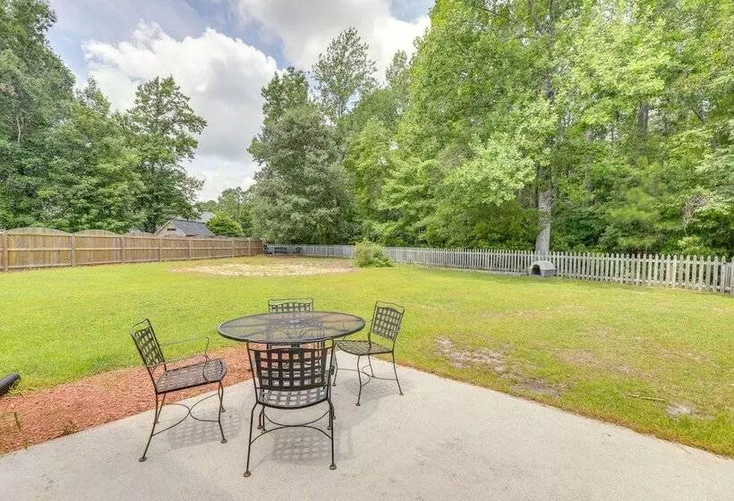 Swansboro Vacation Rental, 4 Mi To Hammocks Beach!