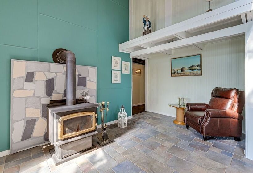 Private Beach At Waterfront Harstine Island Escape