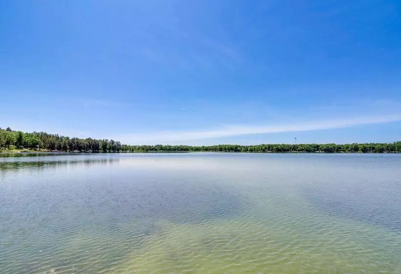 Waterfront Pequot Lakes Cabin: Fire Pit + Views!
