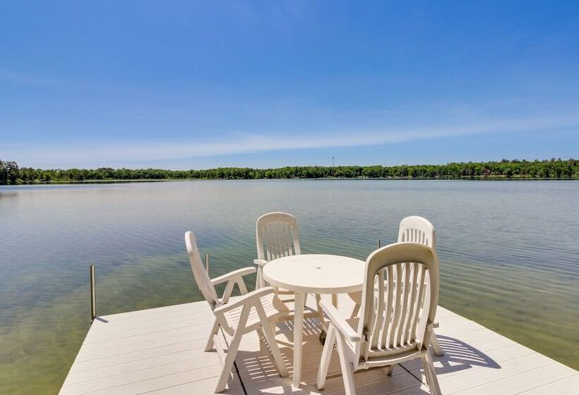 Waterfront Pequot Lakes Cabin: Fire Pit + Views!