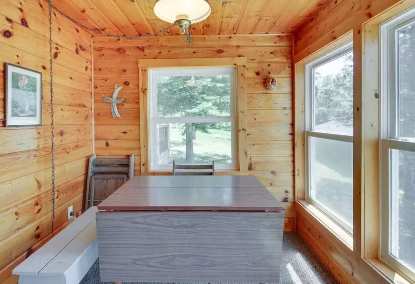 Waterfront Pequot Lakes Cabin: Fire Pit + Views!