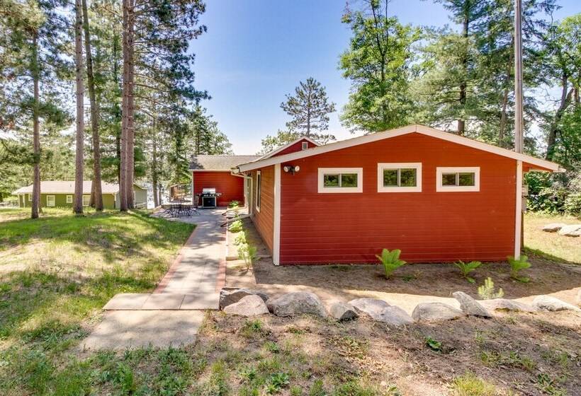 Waterfront Pequot Lakes Cabin: Fire Pit + Views!