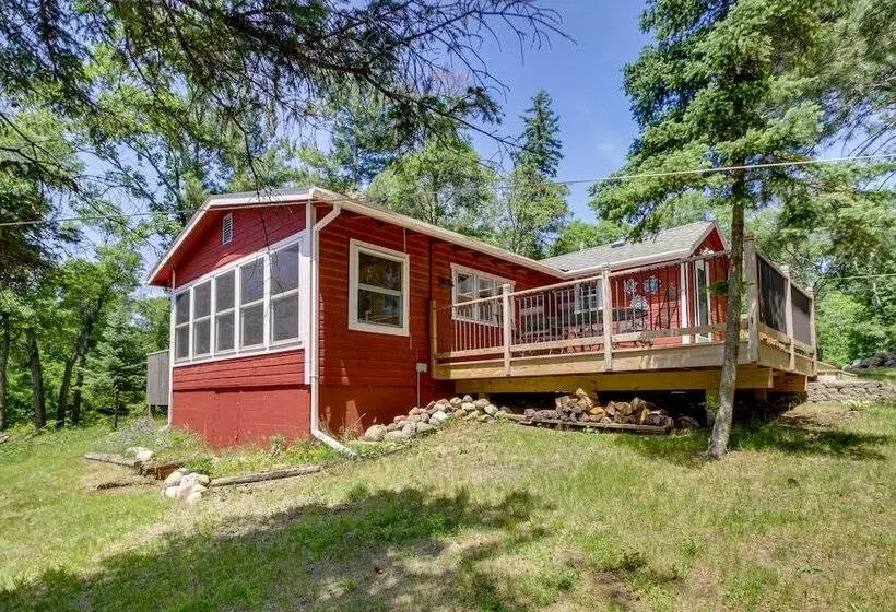 Waterfront Pequot Lakes Cabin: Fire Pit + Views!