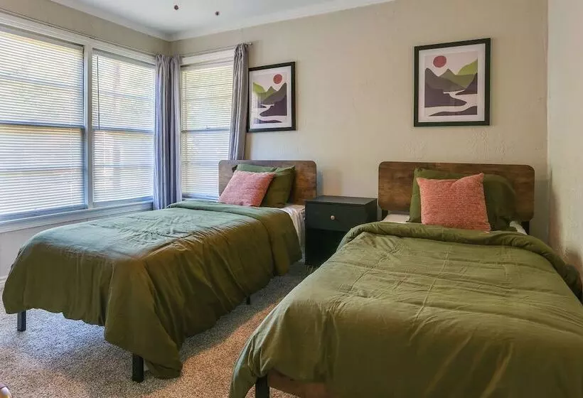 Casino Cottage  Getaway: 4 Mi To Choctaw Casino!