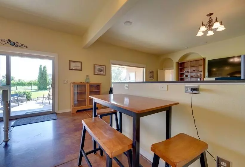 West Richland Home W/ Vineyard & Mountain Views!