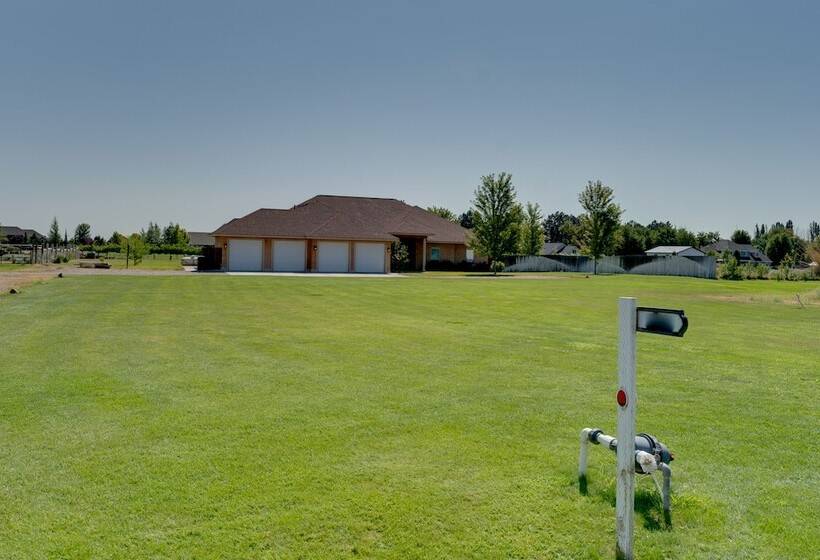 West Richland Home W/ Vineyard & Mountain Views!