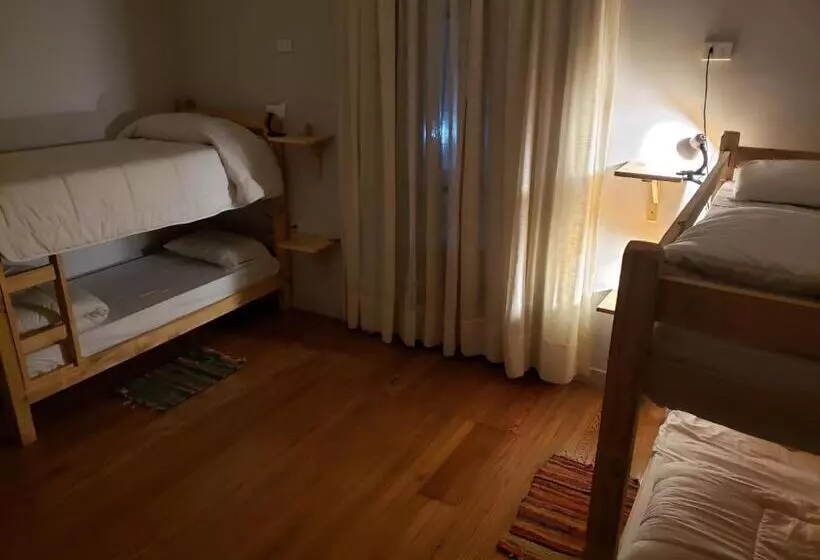 هاستل Ahivá Espacio Temporal