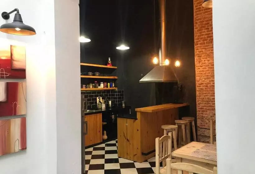 هاستل Ahivá Espacio Temporal