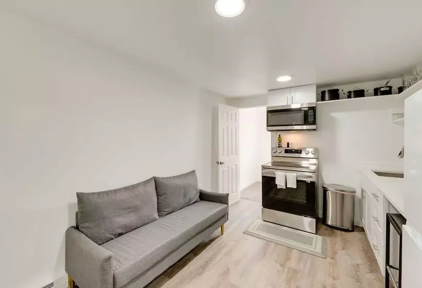 Apartment Near Juneau Downtown Historic District