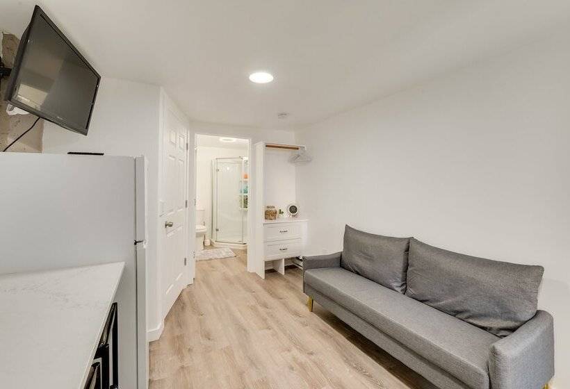 Apartment Near Juneau Downtown Historic District