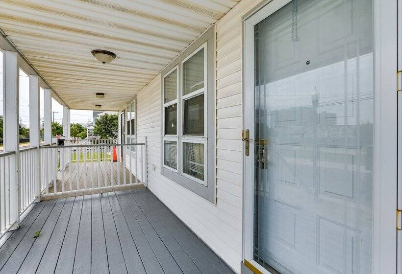 Atlantic City Abode Walk To Beach & Boardwalk!