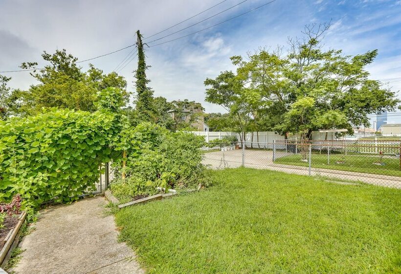 Atlantic City Abode Walk To Beach & Boardwalk!