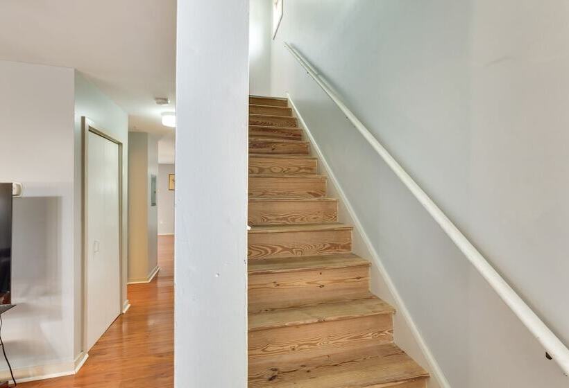 Atlantic City Abode Walk To Beach & Boardwalk!