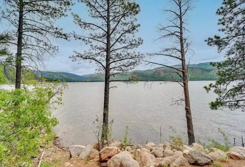 Bayfield Waterfront Cabin: Game Room & Lake Views!