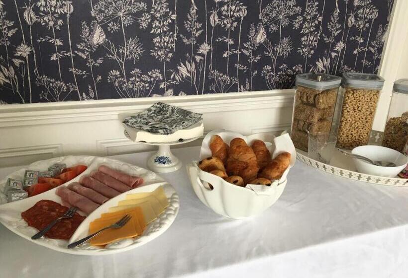 ベッドアンドブレックファースト Le Presbytère Chambre D Hôtes