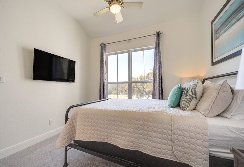 Cascada At Canyon Lake  ~ 1 Mi To Wedding Venues!