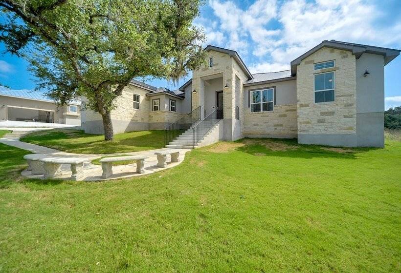 Cascada At Canyon Lake  ~ 1 Mi To Wedding Venues!