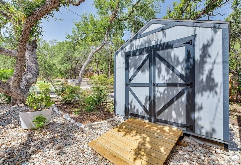 Texas Family Friendly Escape W/ Pool: Near Lake!