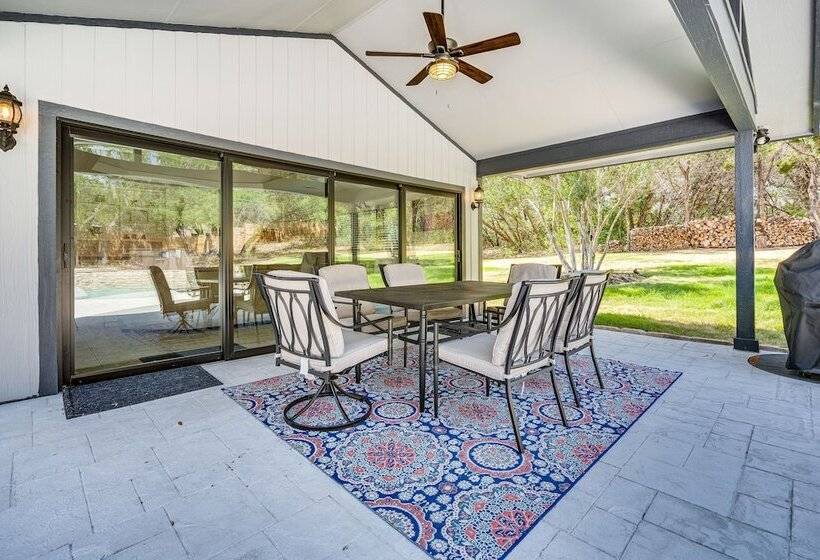 Texas Family Friendly Escape W/ Pool: Near Lake!