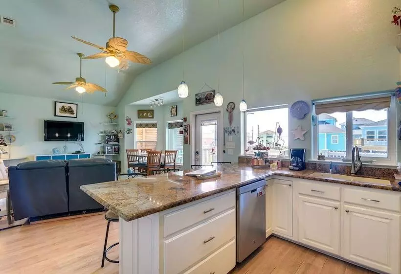 Ocean Views & Walk To Shore: Crystal Beach Home!