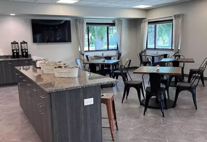 Hotelli Hamburg Inn & Suites