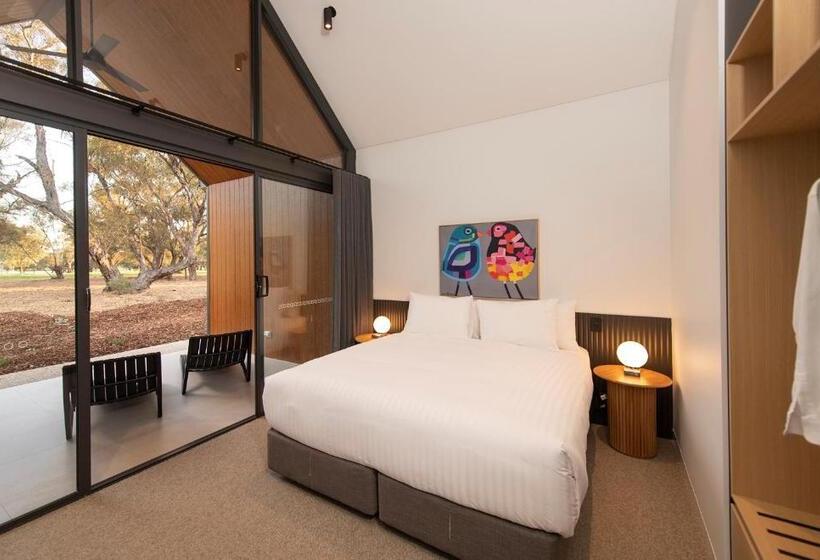 Hotel Par Five Shacks