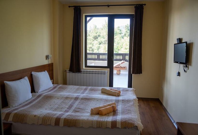 فندق Rusaliite Adventure House