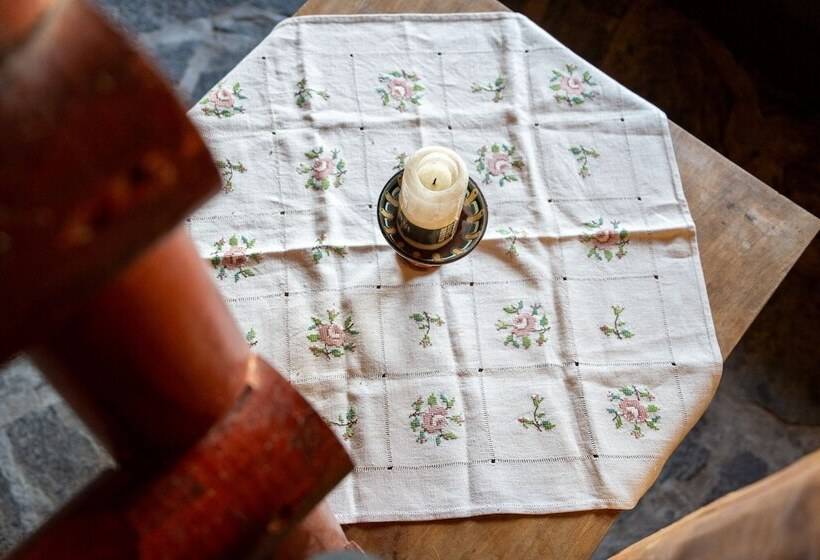 فندق Rusaliite Adventure House