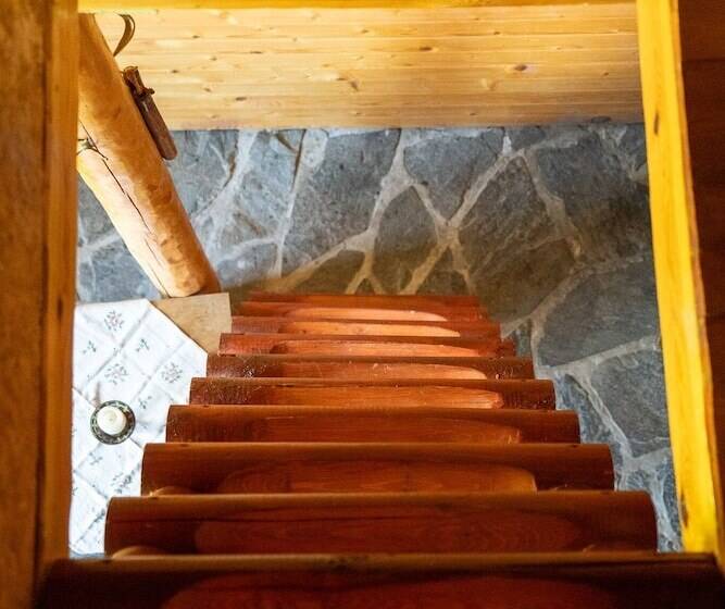 فندق Rusaliite Adventure House