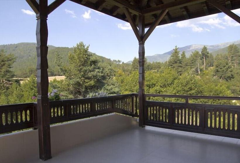 فندق Rusaliite Adventure House