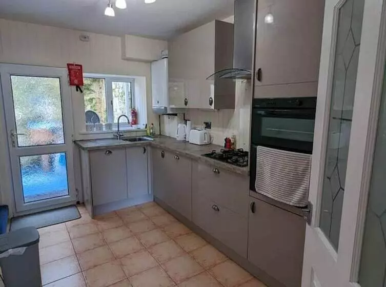 Lovely 2 Bed Cottage In Saint Bees  Ca Lola