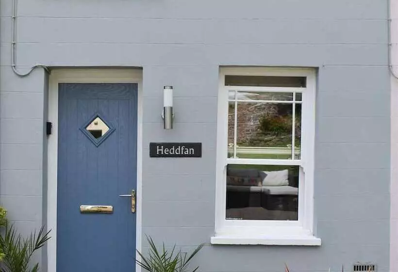Luxury 2 Bed Cottage In Llansteffan