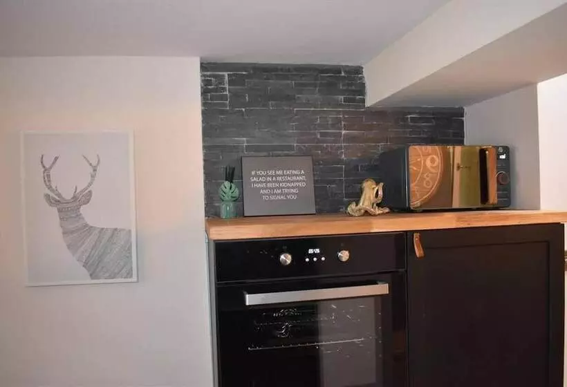 Luxury 2 Bed Cottage In Llansteffan