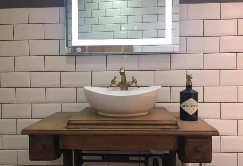 Luxury 2 Bed Cottage In Llansteffan