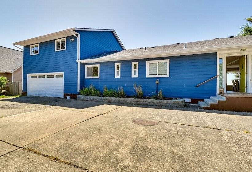 Moclips Home W/ Hot Tub & Stunning Beach Views!