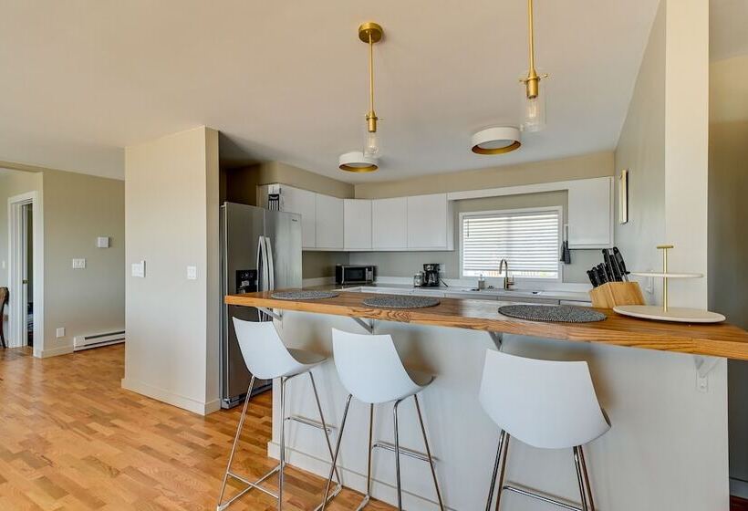 Moclips Home W/ Hot Tub & Stunning Beach Views!