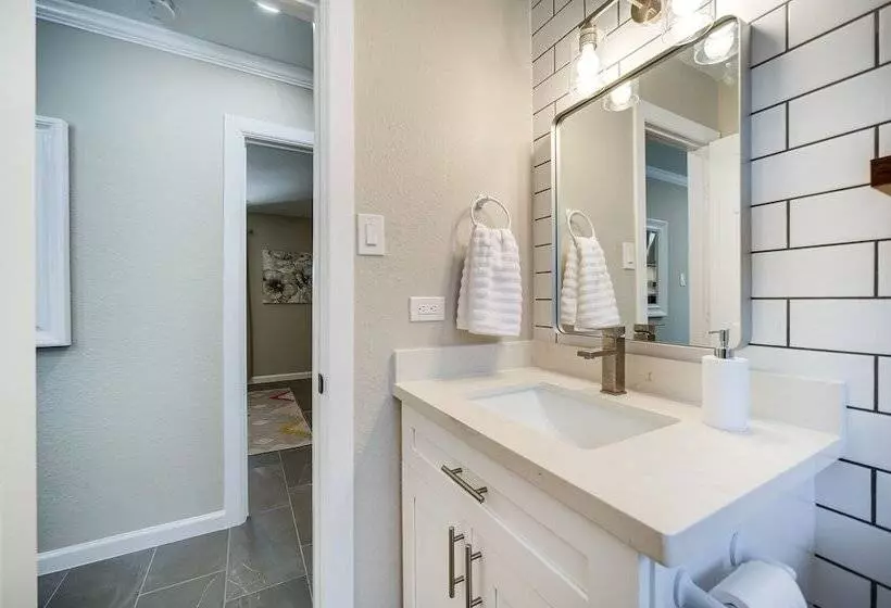 Pet Friendly Canyon Lake Home < 2 Mi To Comal Park