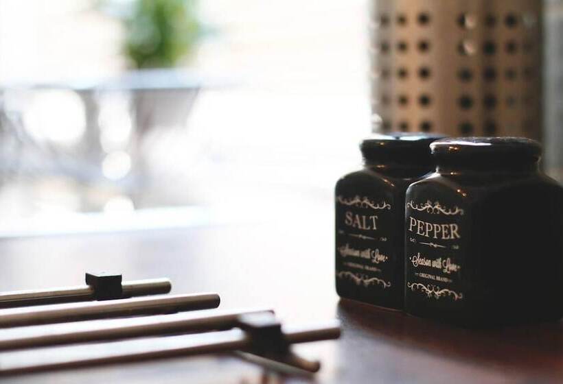 דירת נופש Charming 2 Bed Home In Blackpool Central W Parking