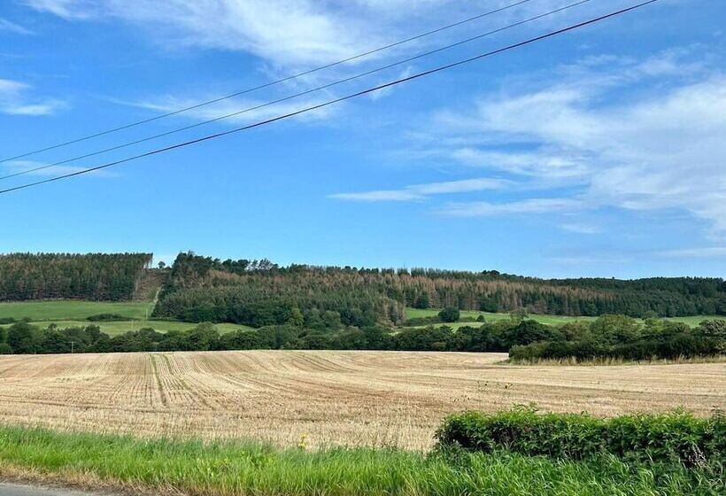 レジデンス Jonsib Cottage   A Home Away From Home