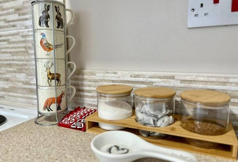 レジデンス Jonsib Cottage   A Home Away From Home