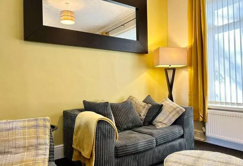 レジデンス Jonsib Cottage   A Home Away From Home