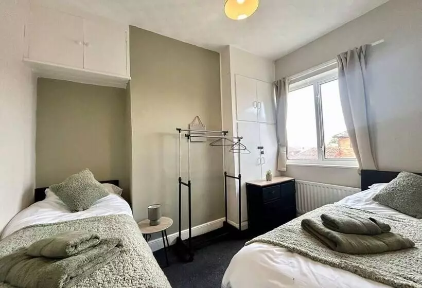 レジデンス Jonsib Cottage   A Home Away From Home