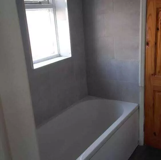 Residenssi Lovely And Bright 2 Bed House