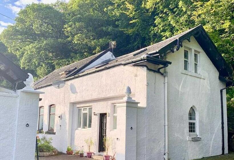 Cottage In Kilmun, Argyll 2 Bedrooms, Sleeps 2