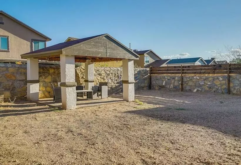 Sunny El Paso Home W/ Private Yard!