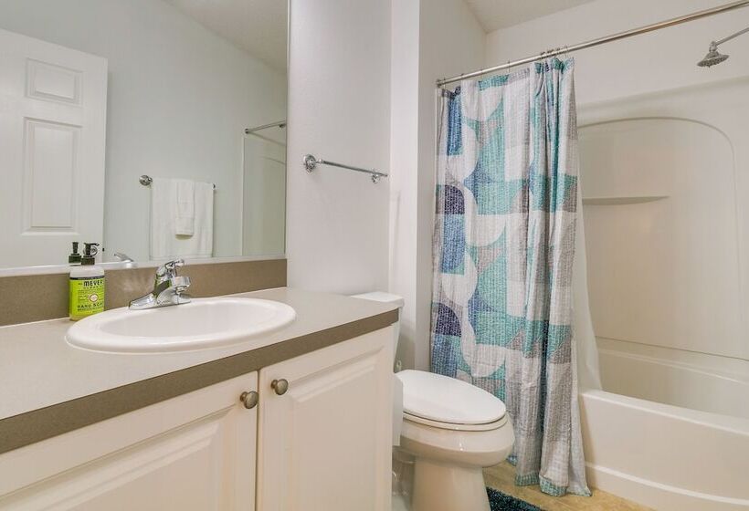 Home W/ Pool + Pickleball Access In The Villages!