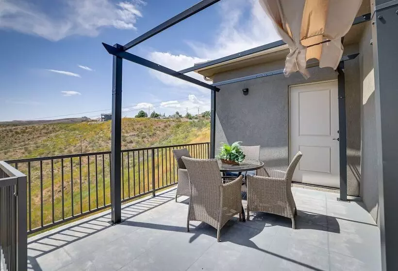 Toquerville Home W/ Mtn Views, Near State Parks!