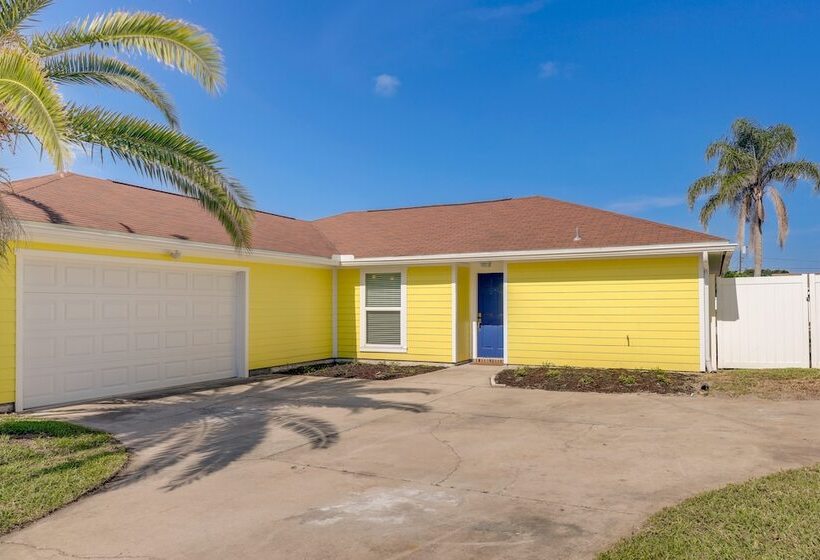 Waterfront Jacksonville Retreat W/ Boat Dock!