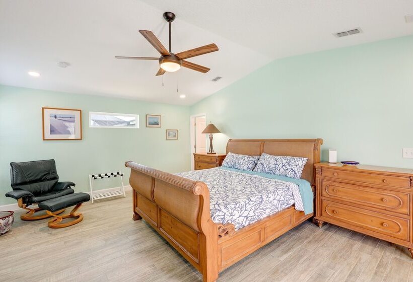 Waterfront Jacksonville Retreat W/ Boat Dock!