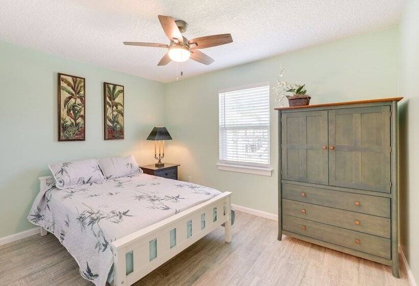 Waterfront Jacksonville Retreat W/ Boat Dock!